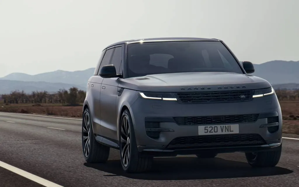 2025 Land Rover Range Rover Sport with available Stealth Pack